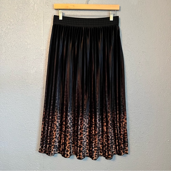 Chico's Dresses & Skirts - Chicos Velvet Leopard Skirt Midi Chicos Size 1 (8-10) NWT